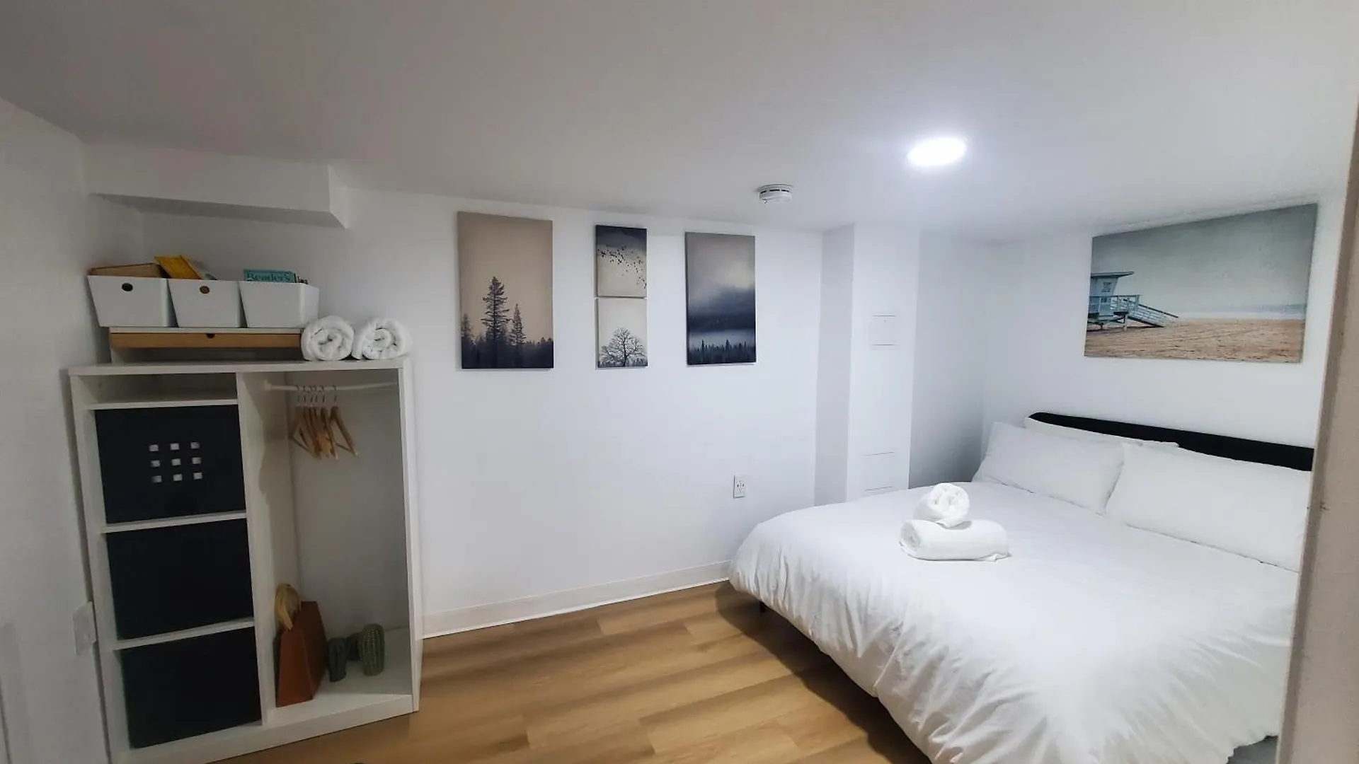 アパート Entire Place In Downtown 2 Bedroom Basement Suite トロント カナダ